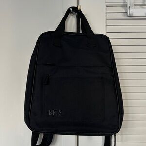 BEIS Expandable Backpack
